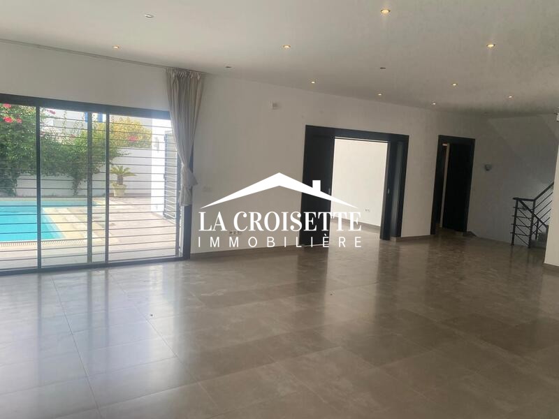Villa de maître S+6 à Gammarth